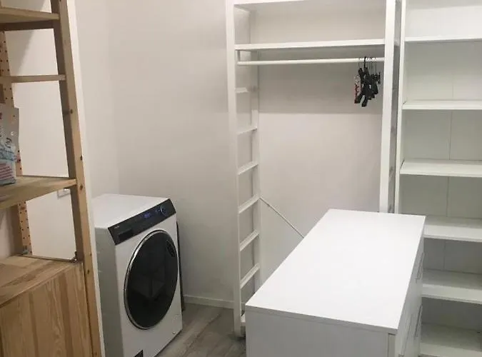 Eliver's House * Болонья